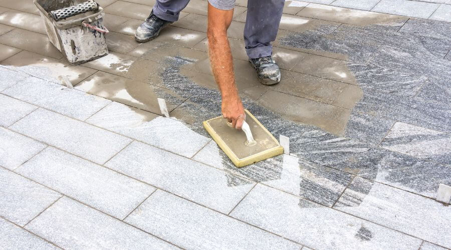 Expert Emergency Roof Repairs services in Clifford, MI